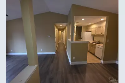 2201 Scenic Hwy #H5, Pensacola, FL 32503 - Photo 2