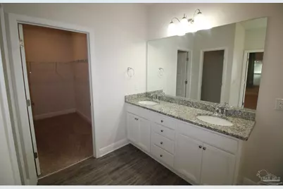 3900 Hawks Landing Cir, Pace, FL 32571 - Photo 18