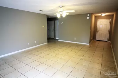 2009 Marquesas Ln, Pensacola, FL 32506 - Photo 2