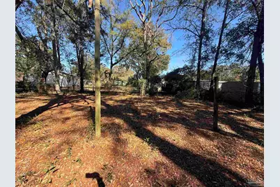531 Wynnehurst St, Pensacola, FL 32503 - Photo 14