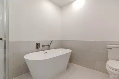 902 Heathrow Dr, Cantonment, FL 32533 - Photo 32