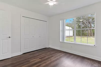 902 Heathrow Dr, Cantonment, FL 32533 - Photo 36