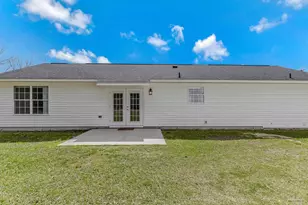 902 Heathrow Dr, Cantonment, FL 32533 - Photo 46