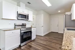 902 Heathrow Dr, Cantonment, FL 32533 - Photo 20