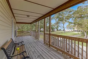 302 S Garcon Point Rd, Milton, FL 32583 - Photo 36