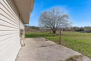 302 S Garcon Point Rd, Milton, FL 32583 - Photo 44