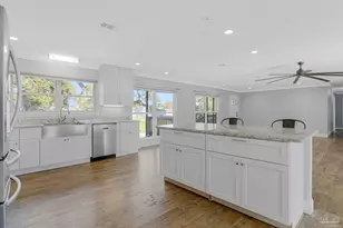 302 S Garcon Point Rd, Milton, FL 32583 - Photo 8