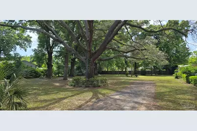 401 N 65th Ave, Pensacola, FL 32506 - Photo 4