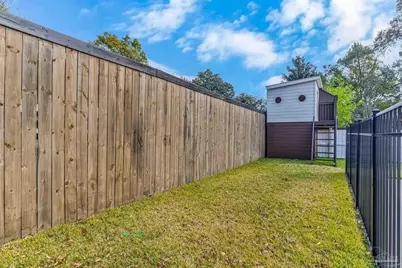 1360 N 10th Ave, Pensacola, FL 32506 - Photo 60