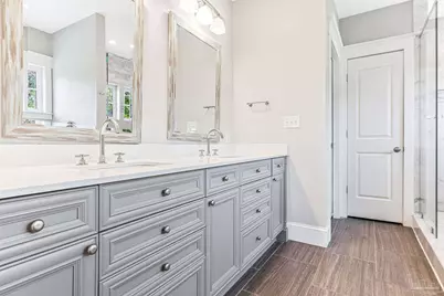 1360 N 10th Ave, Pensacola, FL 32506 - Photo 6