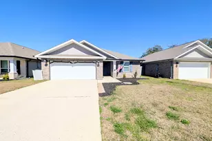 7516 Oak Lake Blvd, Pensacola, FL 32526 - Photo 1