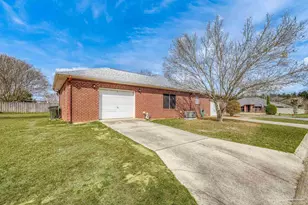 7135 Clearwood Rd, Pensacola, FL 32526 - Photo 8