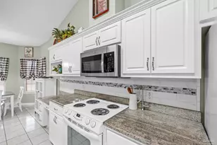 7135 Clearwood Rd, Pensacola, FL 32526 - Photo 20