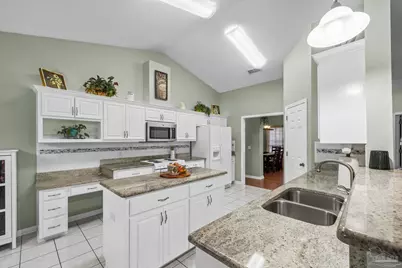 7135 Clearwood Rd, Pensacola, FL 32526 - Photo 24