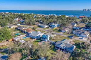 3230 Pins Ln, Gulf Breeze, FL 32563 - Photo 46