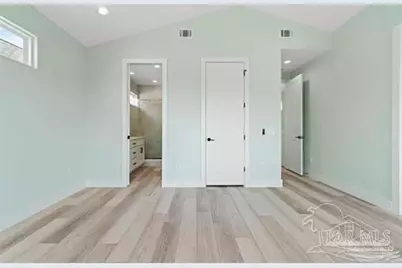 1180 W Intendencia St, Pensacola, FL 32502 - Photo 6