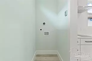 1180 W Intendencia St, Pensacola, FL 32502 - Photo 20