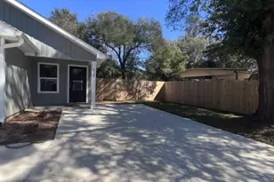 4404 Ellysee Way, Pensacola, FL 32505 - Photo 2