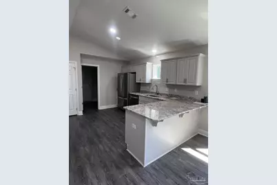 4404 Ellysee Way, Pensacola, FL 32505 - Photo 6