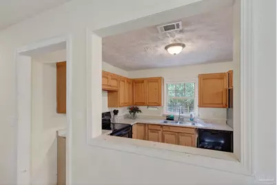7304 St Johns Cir, Milton, FL 32583 - Photo 26
