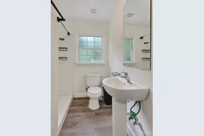 7304 St Johns Cir, Milton, FL 32583 - Photo 36