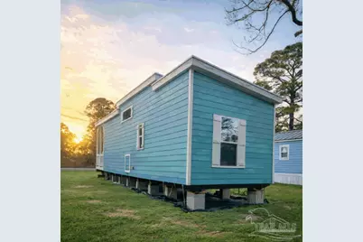 9437 Gulf Beach Hwy, Pensacola, FL 32507 - Photo 2