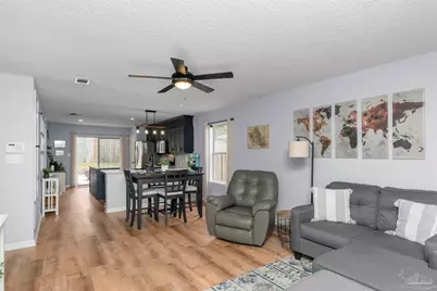 1512 Galvin Ave, Pensacola, FL 32526 - Photo 8