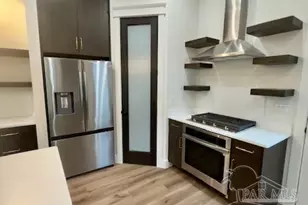 1001 W Wright St, Pensacola, FL 32502 - Photo 10