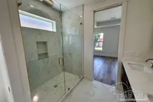 1001 W Wright St, Pensacola, FL 32502 - Photo 22