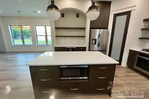 1001 W Wright St, Pensacola, FL 32502 - Photo 12