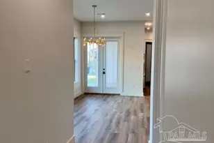 1001 W Wright St, Pensacola, FL 32502 - Photo 38