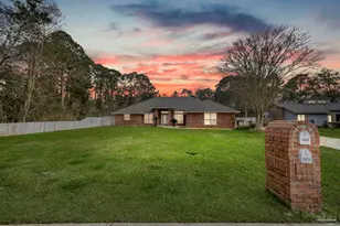 2873 Whisper Lake Dr, Gulf Breeze, FL 32563 - Photo 1