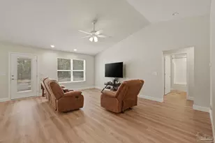 1828 Lewis Rd, Milton, FL 32570 - Photo 14