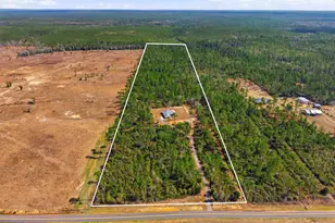 1828 Lewis Rd, Milton, FL 32570 - Photo 4