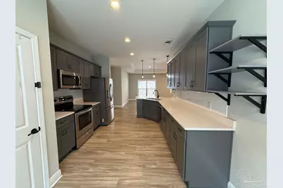 3916 Fielding Ct, Pace, FL 32571 - Photo 6