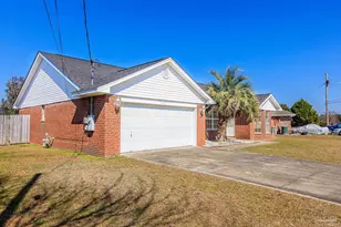 5076 Cassia Dr, Pensacola, FL 32506 - Photo 2