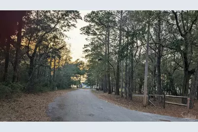 5549 Bay Edge Ln, Milton, FL 32583 - Photo 4