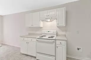 5150 Victoria Dr, Milton, FL 32570 - Photo 16