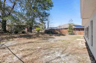 2409 Sweetheart Ln, Pensacola, FL 32526 - Photo 46
