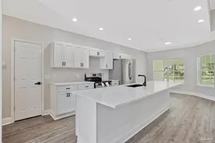 2409 Sweetheart Ln, Pensacola, FL 32526 - Photo 16