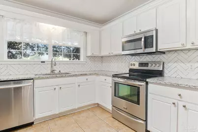 6604 Woodbrook Ct, Milton, FL 32583 - Photo 10