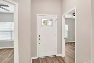 3018 Berwick St, Pensacola, FL 32503 - Photo 6