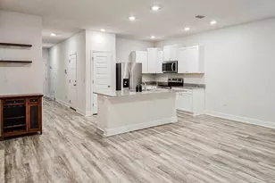 1211 Fairchild Vlg Dr, Pensacola, FL 32504 - Photo 4