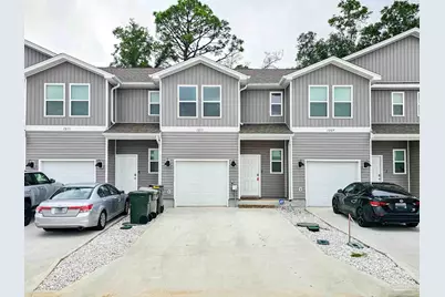 1211 Fairchild Village Dr, Pensacola, FL 32504 - Photo 1