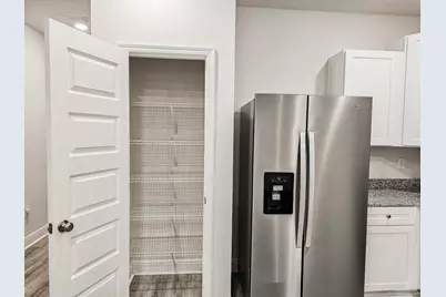 1211 Fairchild Village Dr, Pensacola, FL 32504 - Photo 8