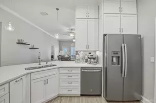 569 Radiant Cir, Mary Esther, FL 32569 - Photo 14