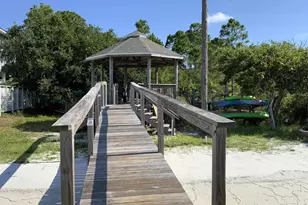 569 Radiant Cir, Mary Esther, FL 32569 - Photo 40