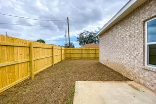 440 Hancock Ln, Pensacola, FL 32503 - Photo 22