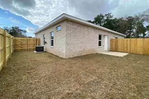 440 Hancock Ln, Pensacola, FL 32503 - Photo 24