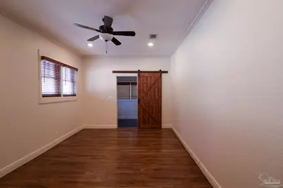 422 N Davis Hwy, Pensacola, FL 32501 - Photo 6